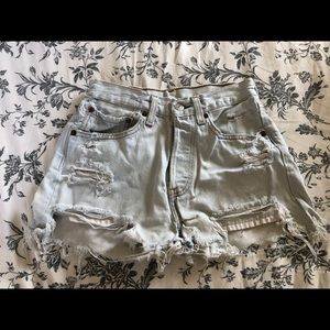 Levi’s high waisted shorts